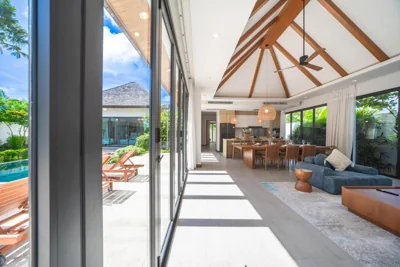 BangTao Luxury 5 Bedroom 1200sqm Modern Bali Style Holiday Villa Quiet and Private Large Private Pool Large Garden – 사진 12